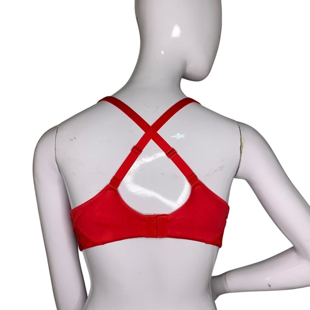 Victoria's Secret Push-Up Satin & Shimmer Lace Red Bra Adjustable Straps Sz 36C - Picture 3 of 10